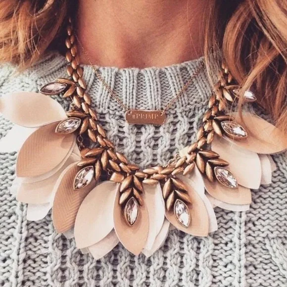 Stella & Dot | Versatile Crystal Encrusted Birdie Feather Statement Neck… - Picture 5 of 16